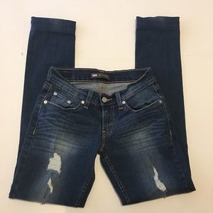 Levi’s 524 Too Superlow Distressed Jeans Size 25